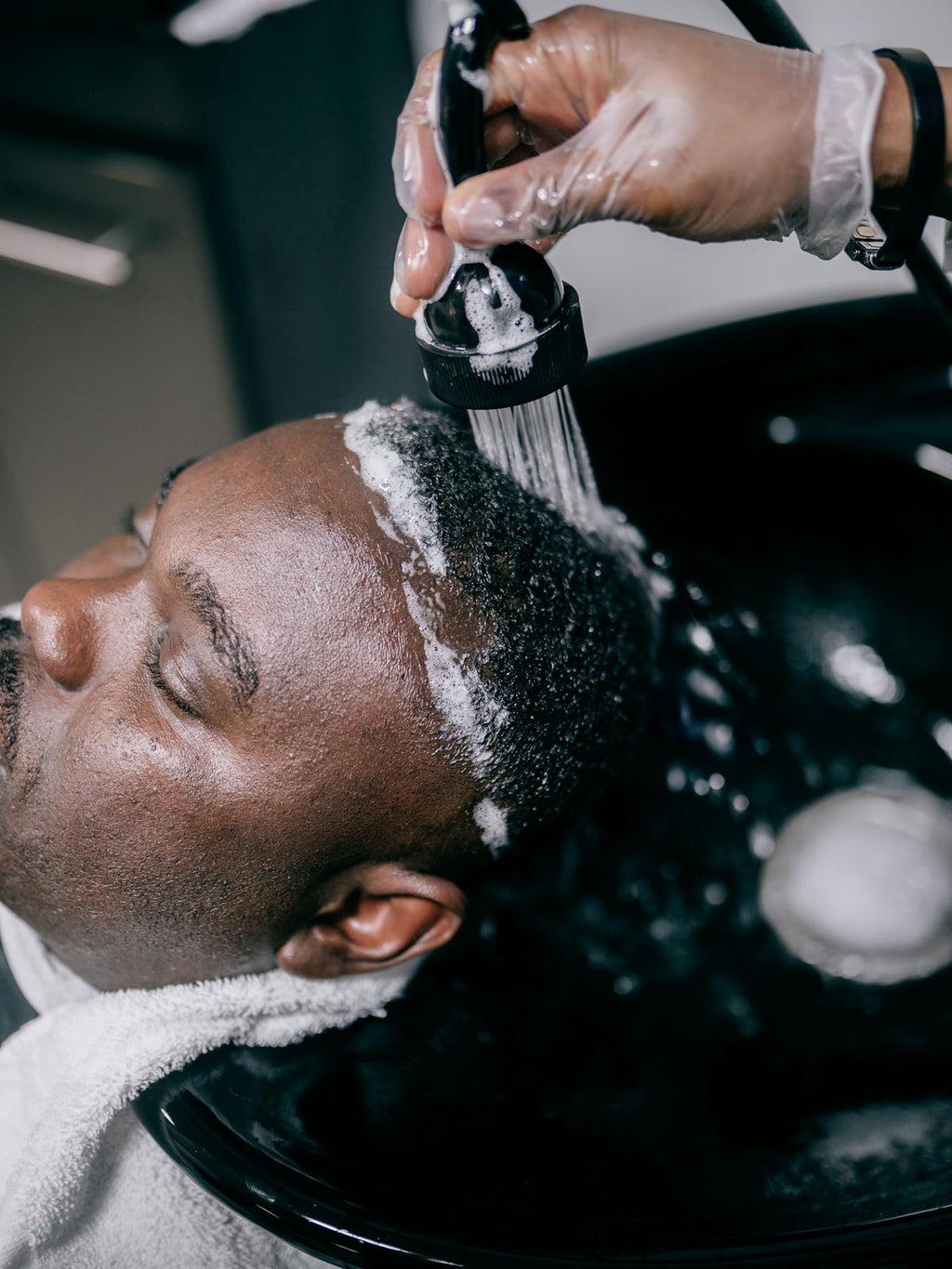 Full Service (Haircut + Beard + Hot Towel + Facial + Shampoo)